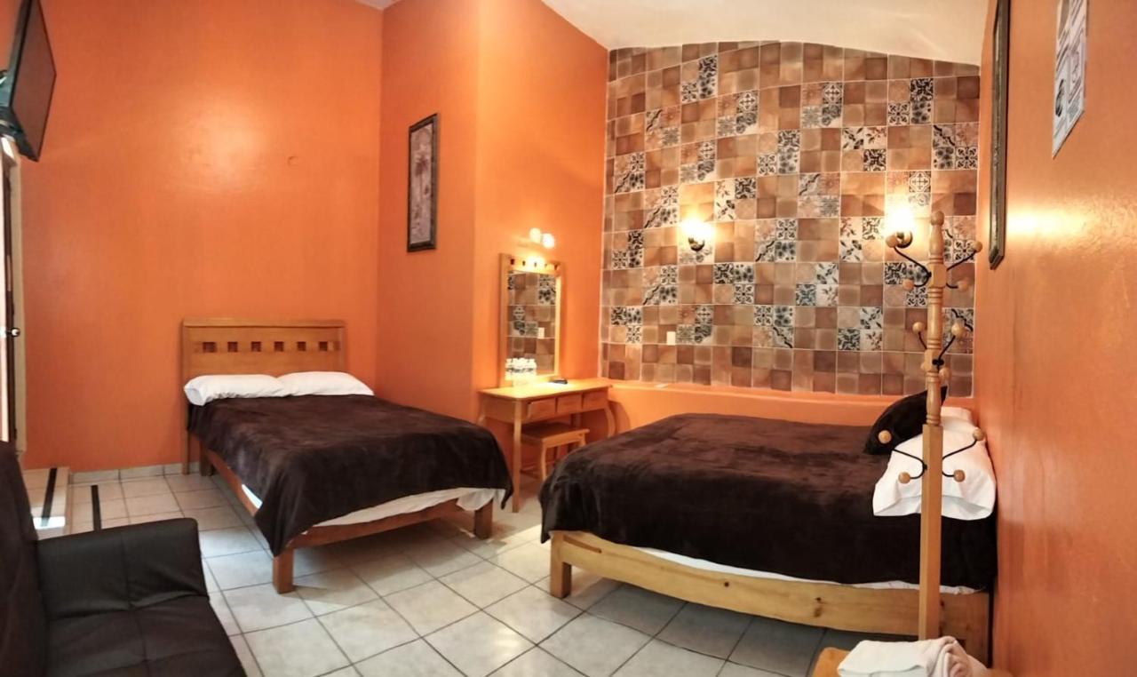 Hotel Casa Del Arbol Бернал Екстериор снимка
