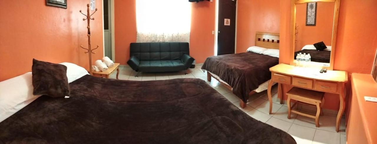 Hotel Casa Del Arbol Бернал Екстериор снимка