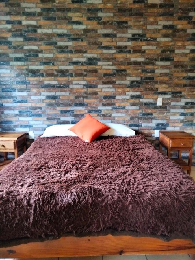 Hotel Casa Del Arbol Бернал Екстериор снимка